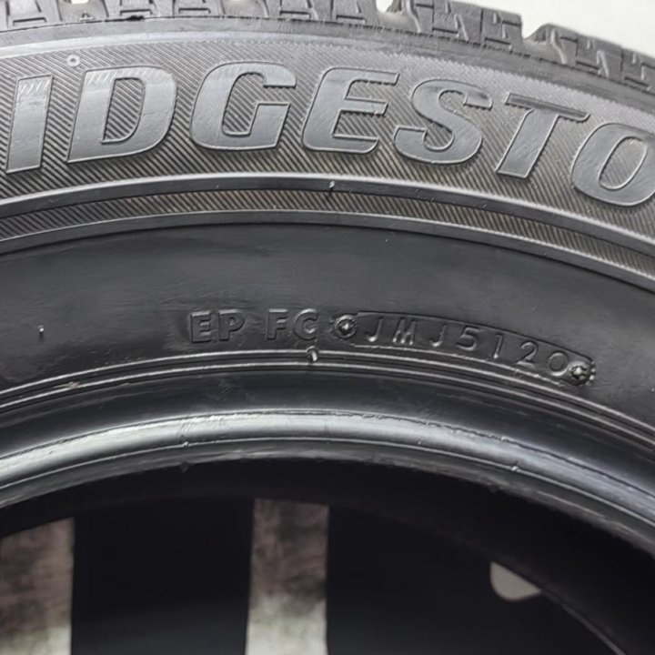 225/60R17 99S Bridgestone Blizzak VRX одна