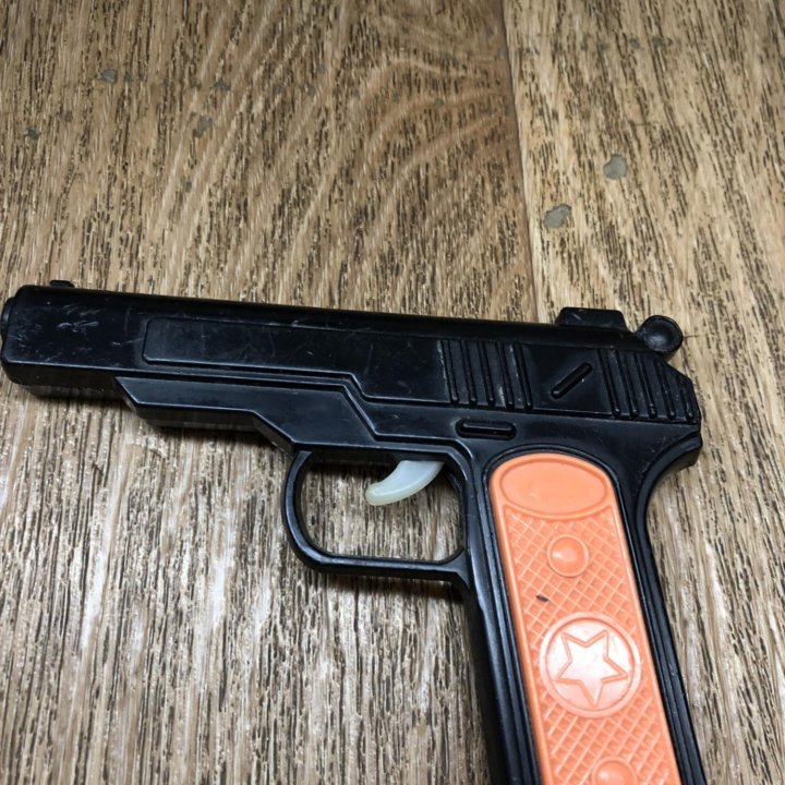 Детский пистолет