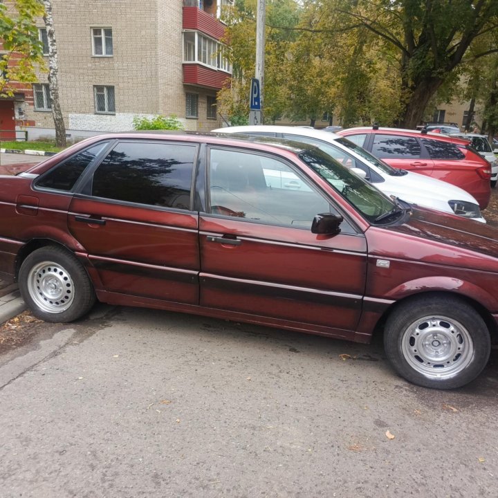 Volkswagen Passat, 1991