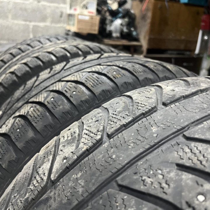 Bridgestone Ice Cruiser 7000 255/55/18