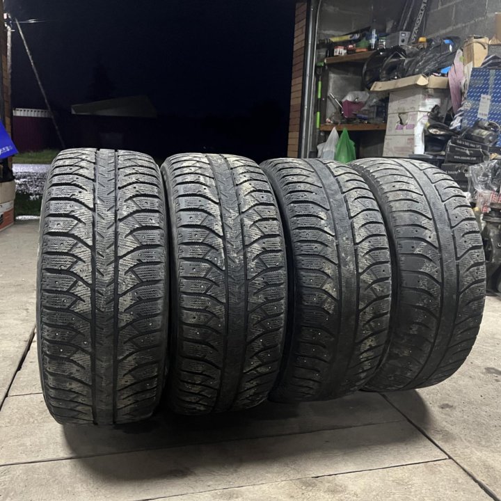 Bridgestone Ice Cruiser 7000 255/55/18