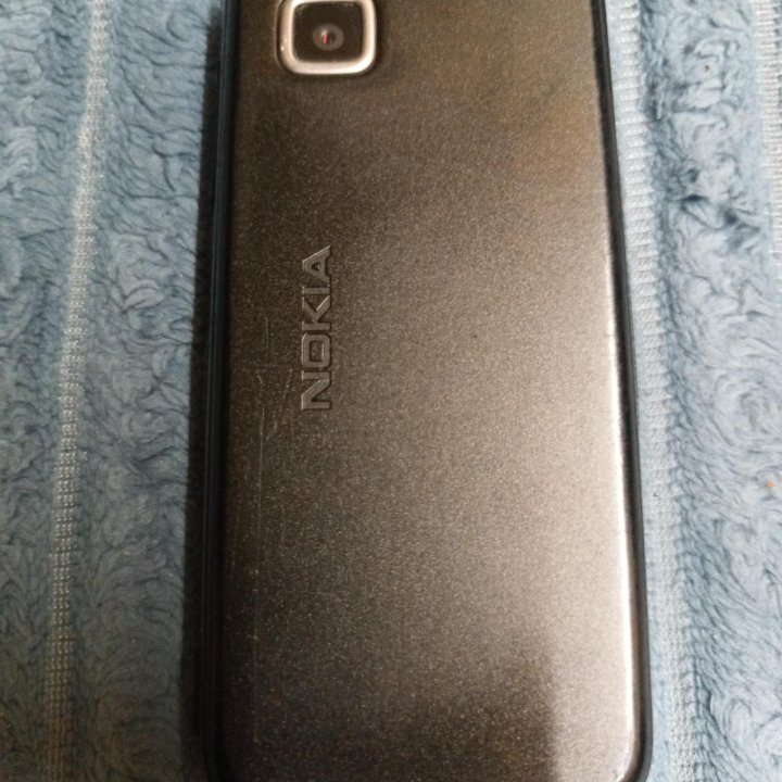 Nokia 5228