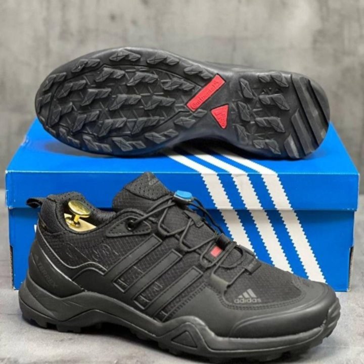 Кроссовки Adidas Terrex