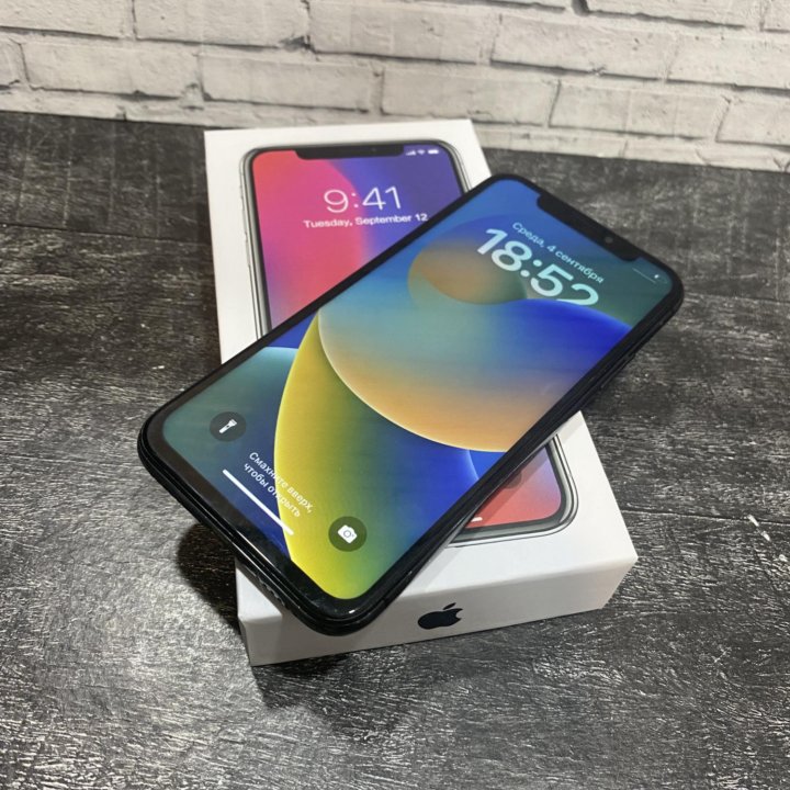 iPhone X 64Gb Черный