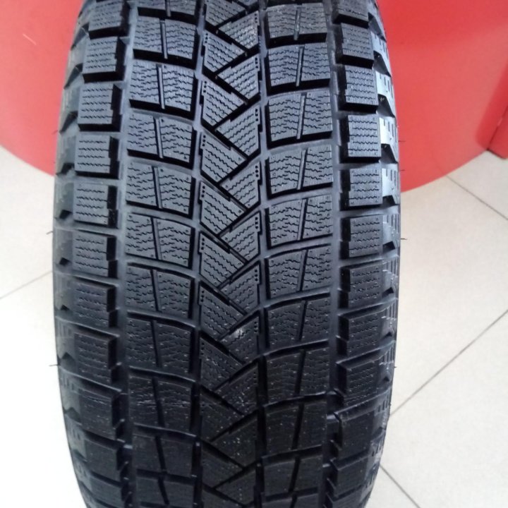 235/50R18, FIREMAX FM 806