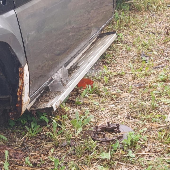 Подножки 2шт