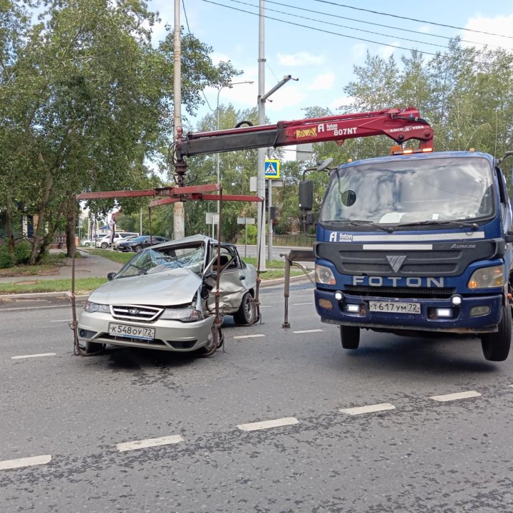 Услуги эвакуатора с манипулятором