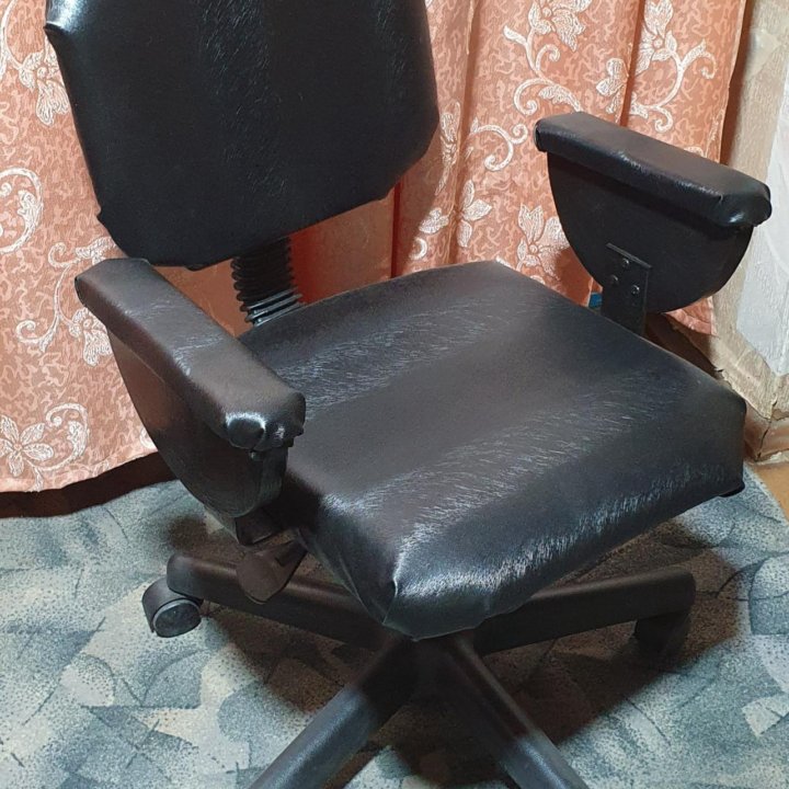 Кресло компьютерное