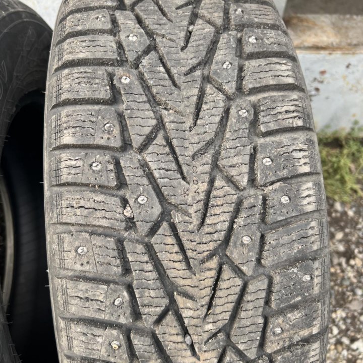 Резина 215/65 R16 Nokian