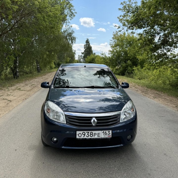 Renault Sandero, 2011