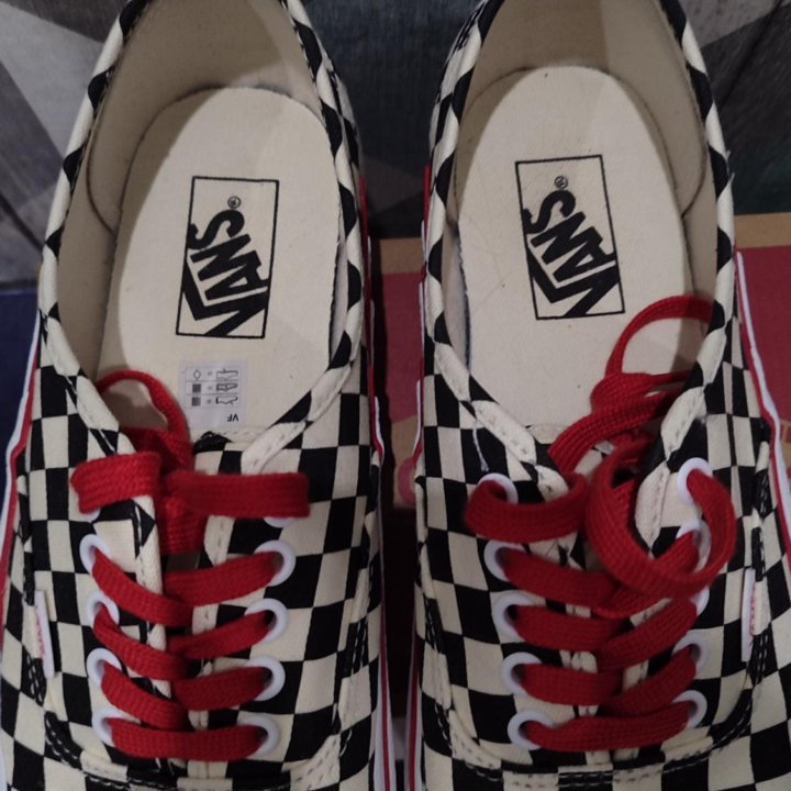 Vans Authentic