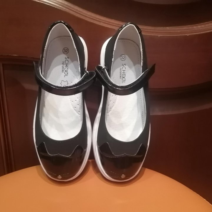 Туфли школьные