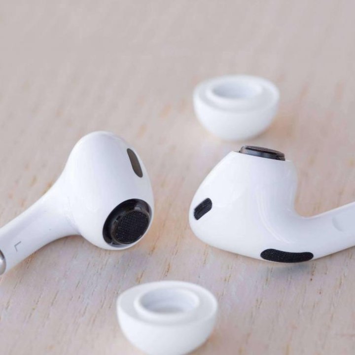 Apple AirPods Pro 2