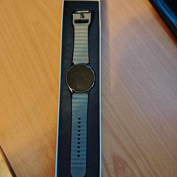 Часы samsung galaxy watch 7 40 mm