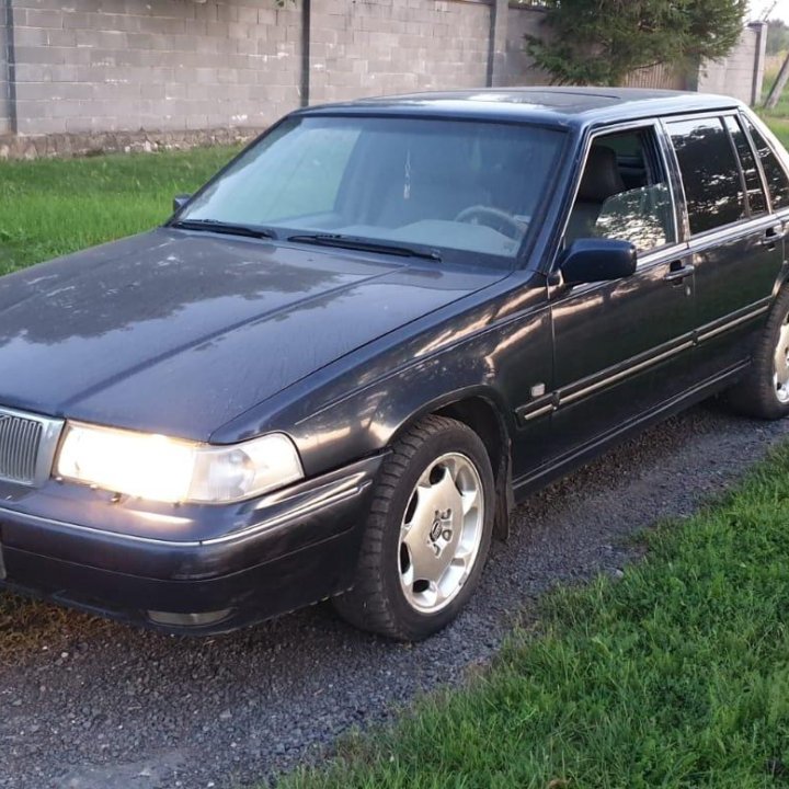 Volvo S90, 1998