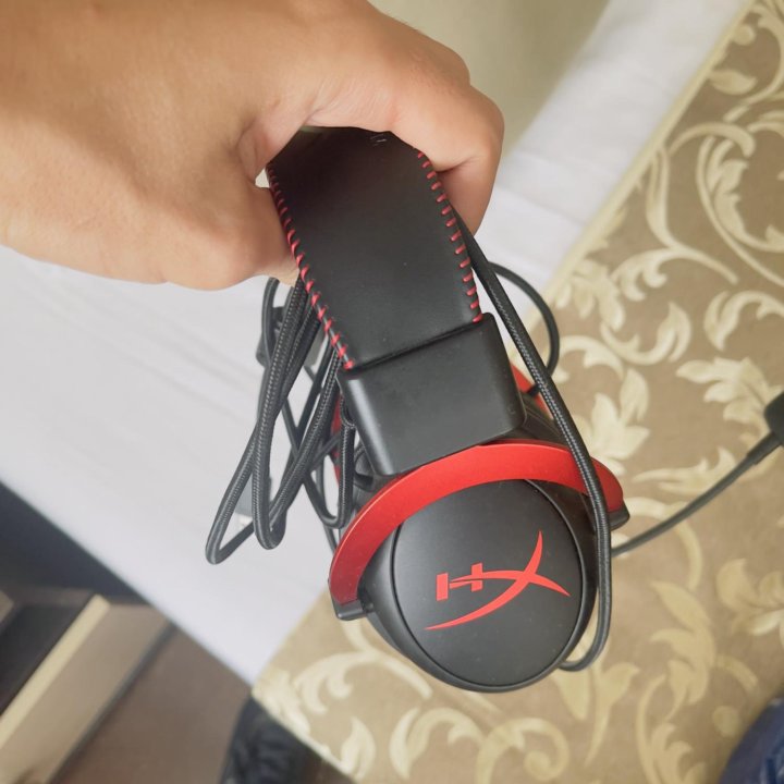 наушники HyperX2