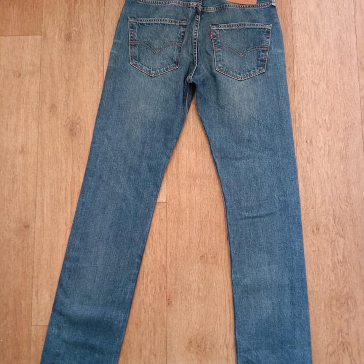 Джинсы levis 501