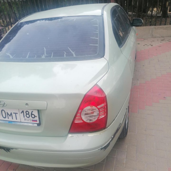 Hyundai Elantra, 2005