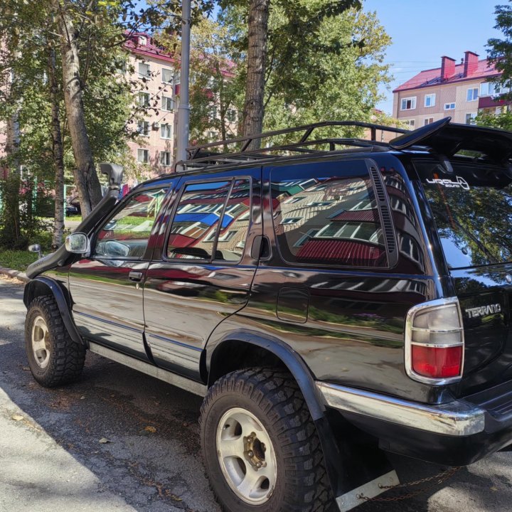 Nissan Terrano, 1997