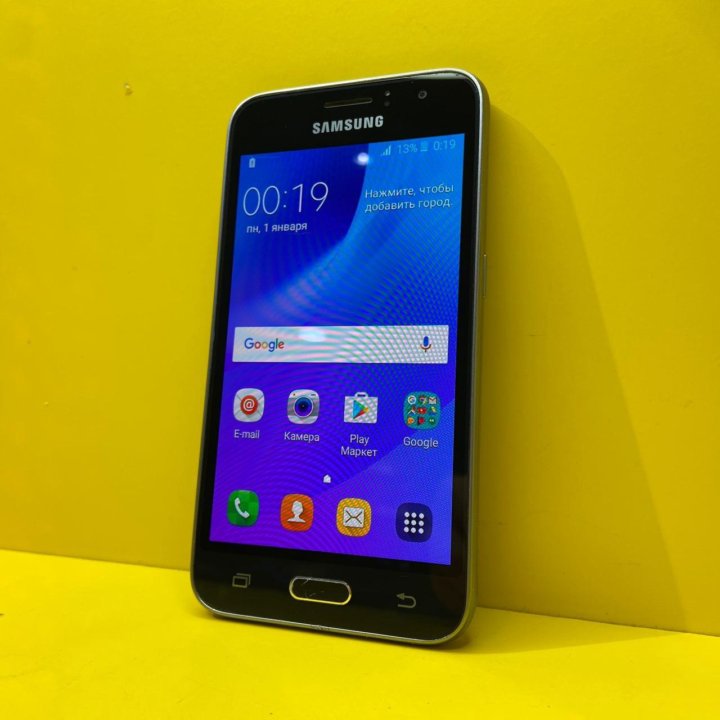 Смартфон Samsung j1 16gb