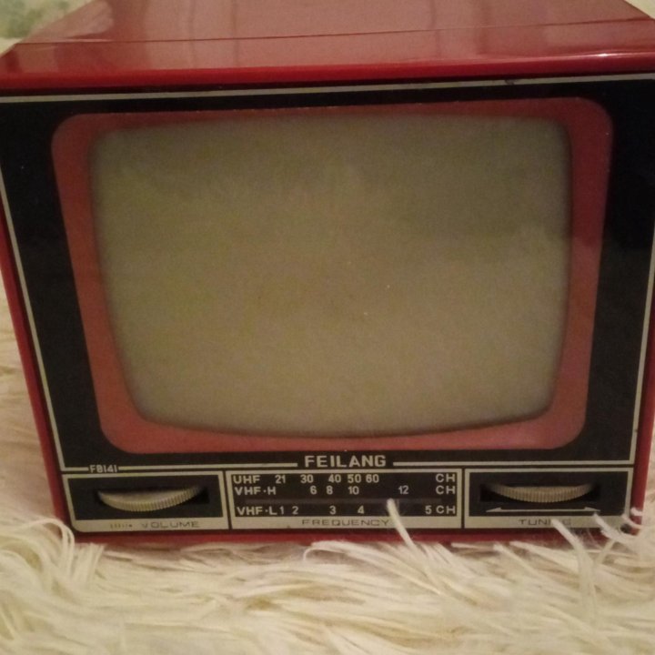 Мини телевизор FEILANG
