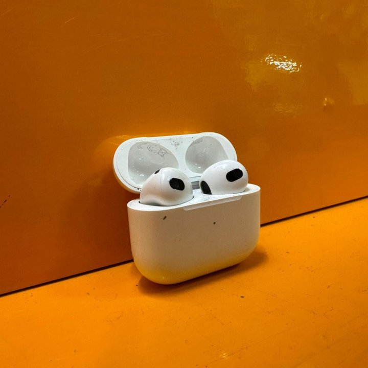 Беспроводные наушники Apple Airpods 3