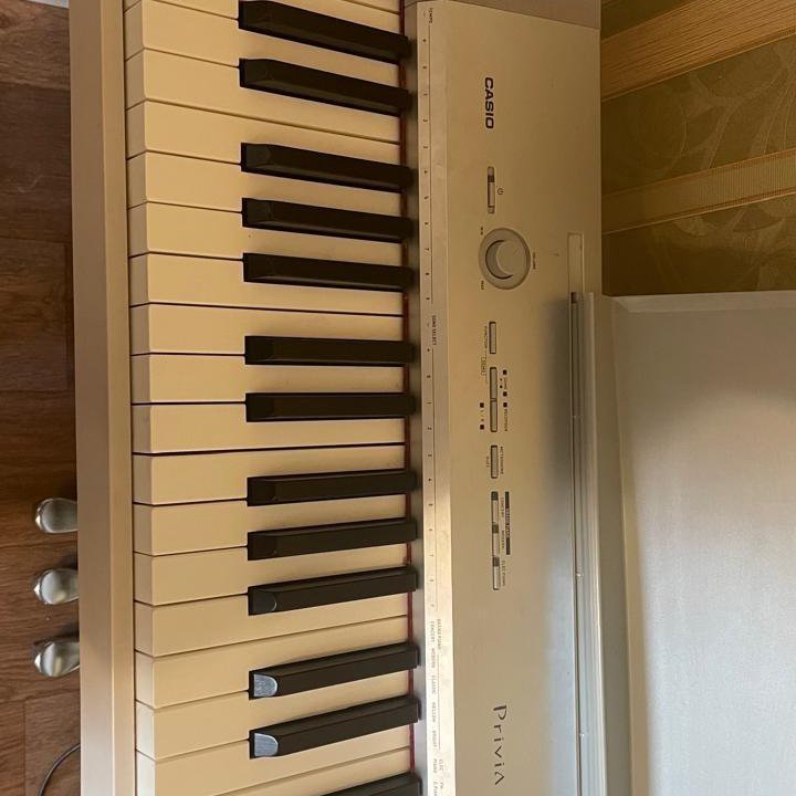 Электронное пианино Casio PX-150