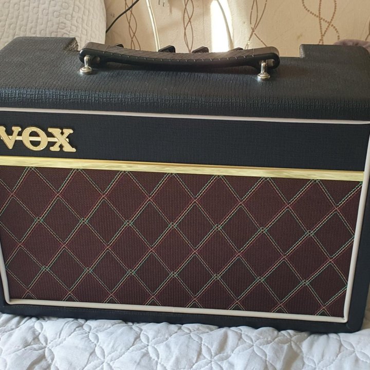 Vox pathfinder 10