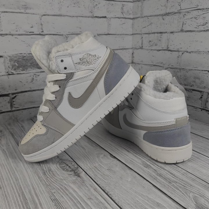 Кроссовки зимние яNike air Jordan