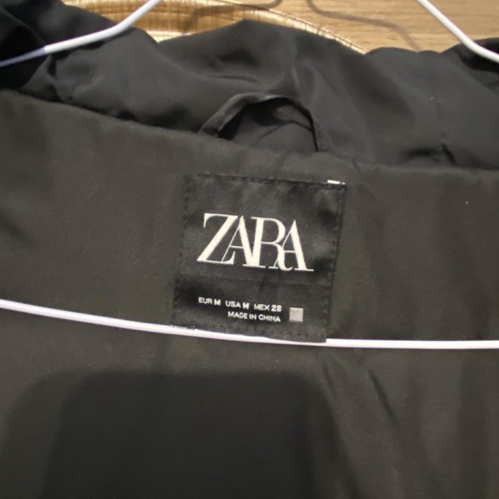 Плащ Zara (Размер M)