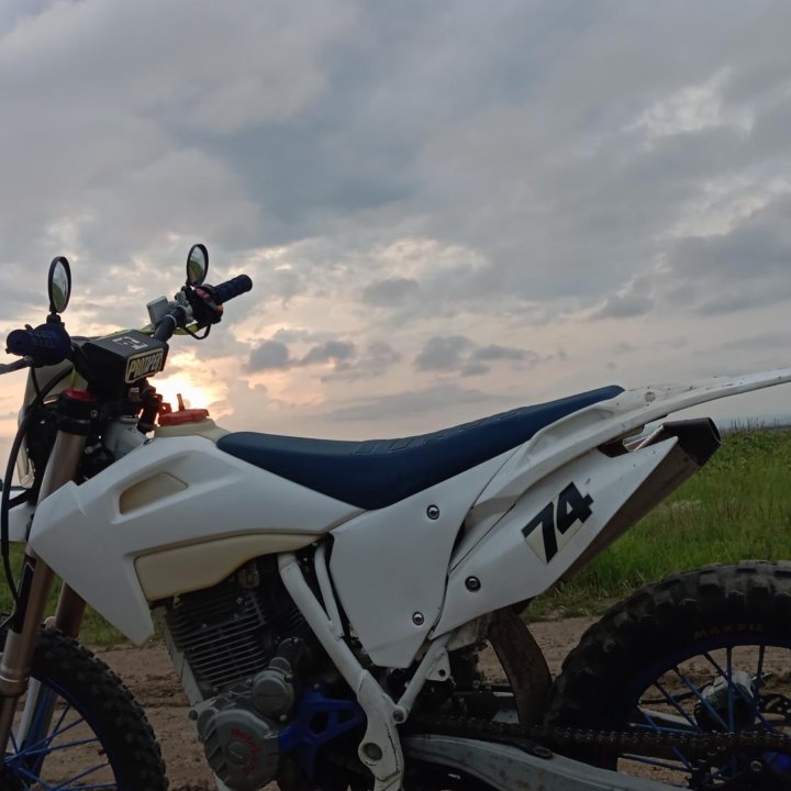 Motolend XT 250 hs