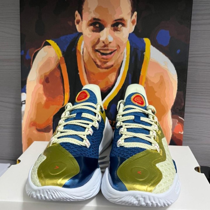 Баскетбольные кроссовки Under Armour Curry 11