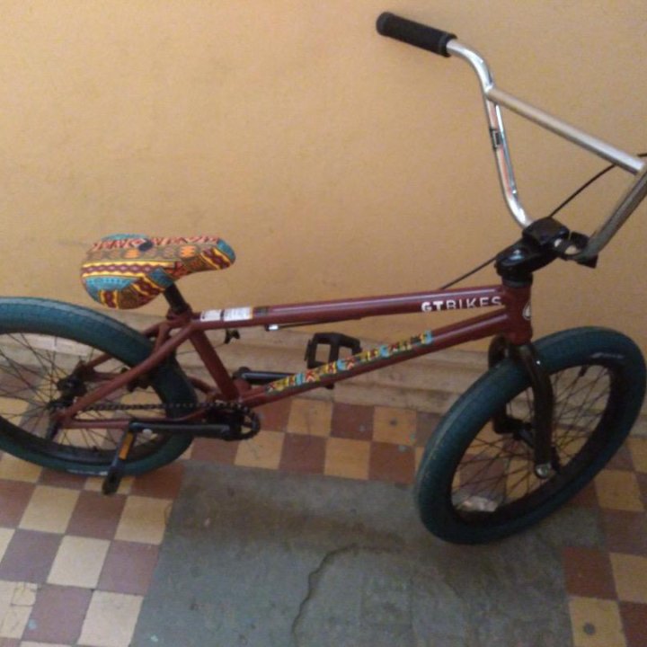 Велосипед bmx gt bike