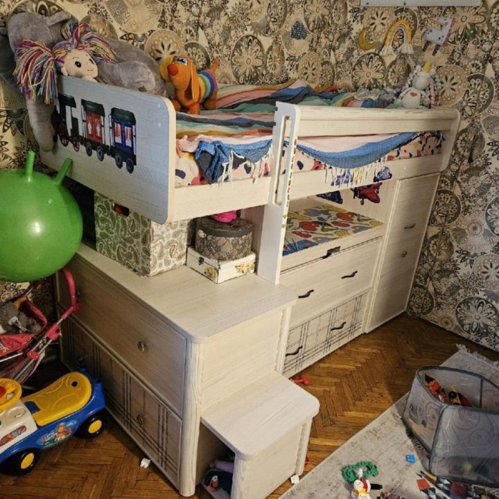 Кровать-чердак