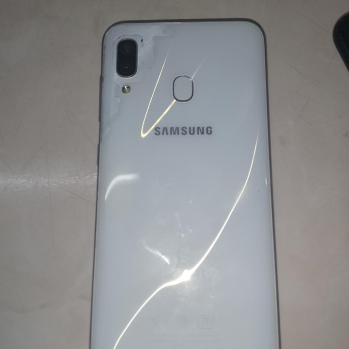 Samsung Galaxy A30 64Gb