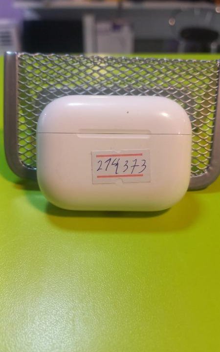 AirPods (2‑го поколения)**(214373)