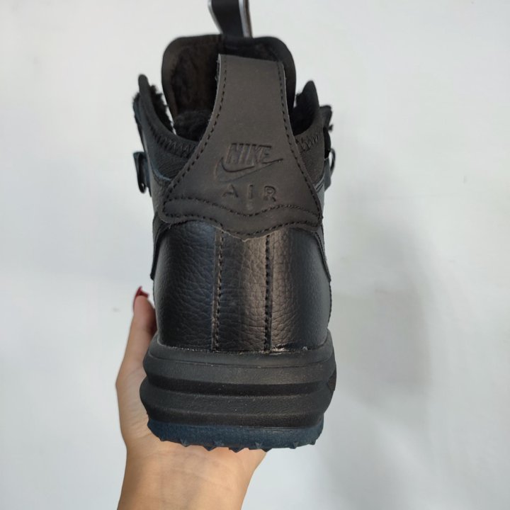 Кроссовки зимние Nike Air Force