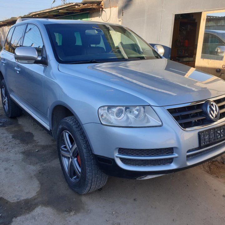 Volkswagen Touareg, 2003