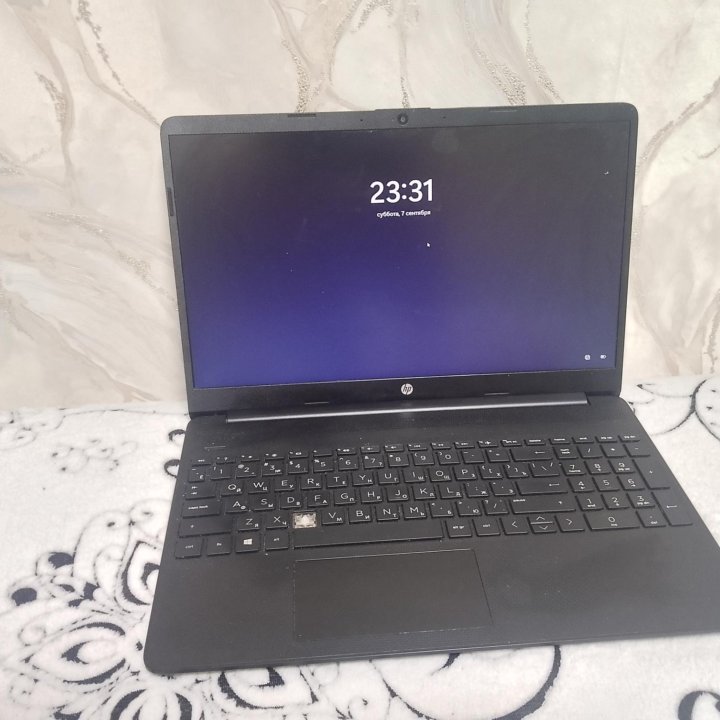 Игровой Ноутбук HP Laptop 15s-fg2xx