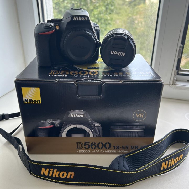 Nikon D5600 Kit AF-P DX 18-55mm F/3.5-5.6G VR