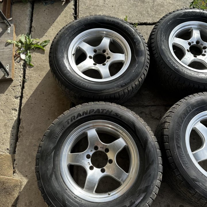 Колеса 265/65R17 Toyo