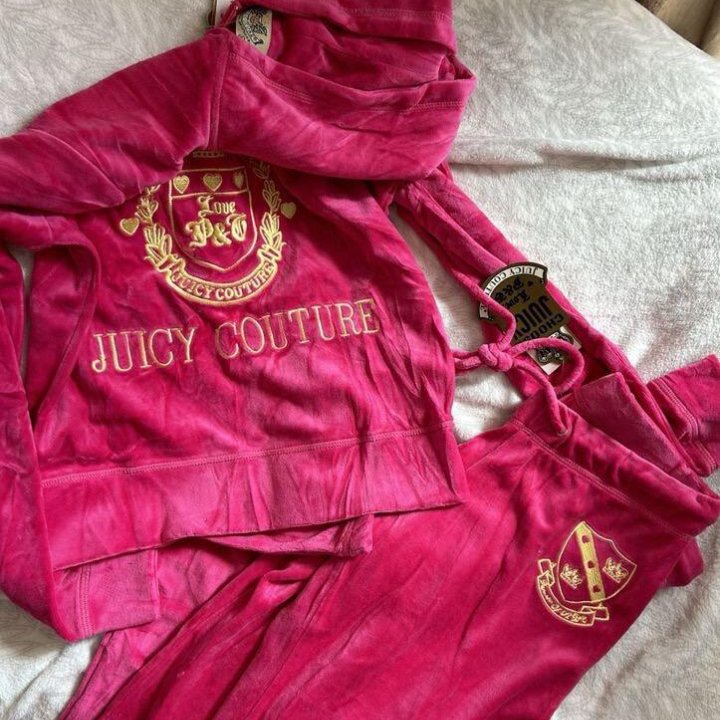 Велюровый костюм Juicy Couture