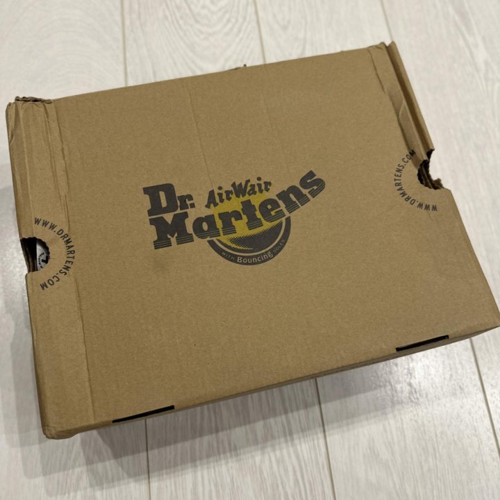 Dr.Martens