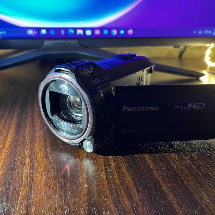 Видеокамера Panasonic hc-v760