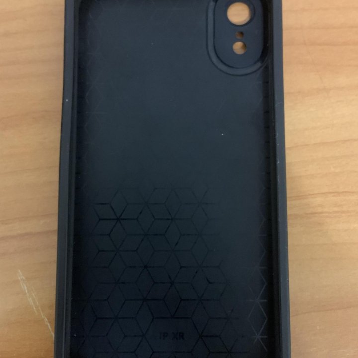 Чехол на iPhone XR