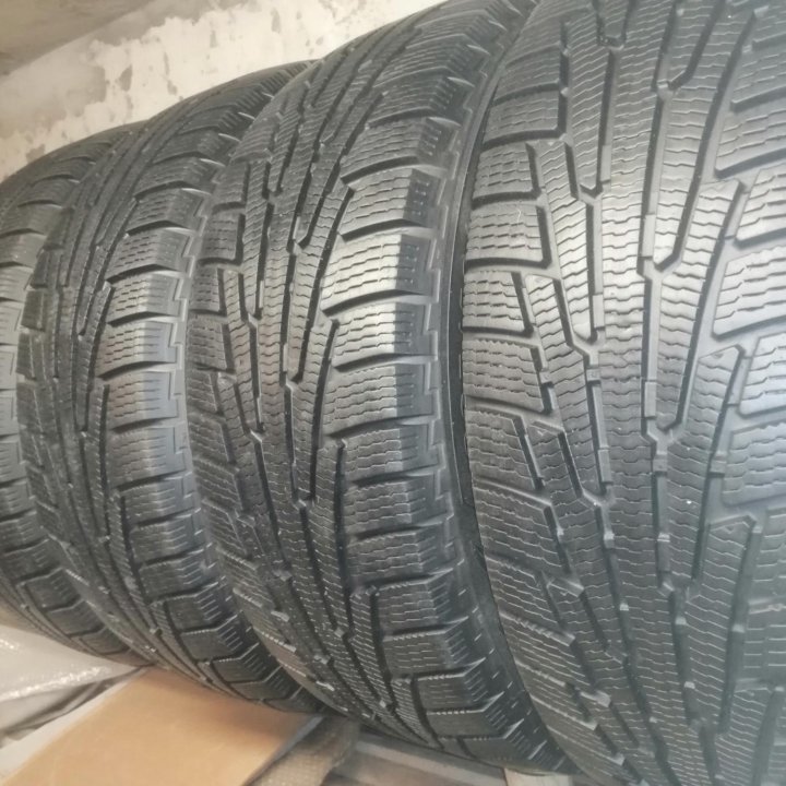 Nokian Nordman RS2 225.60.17