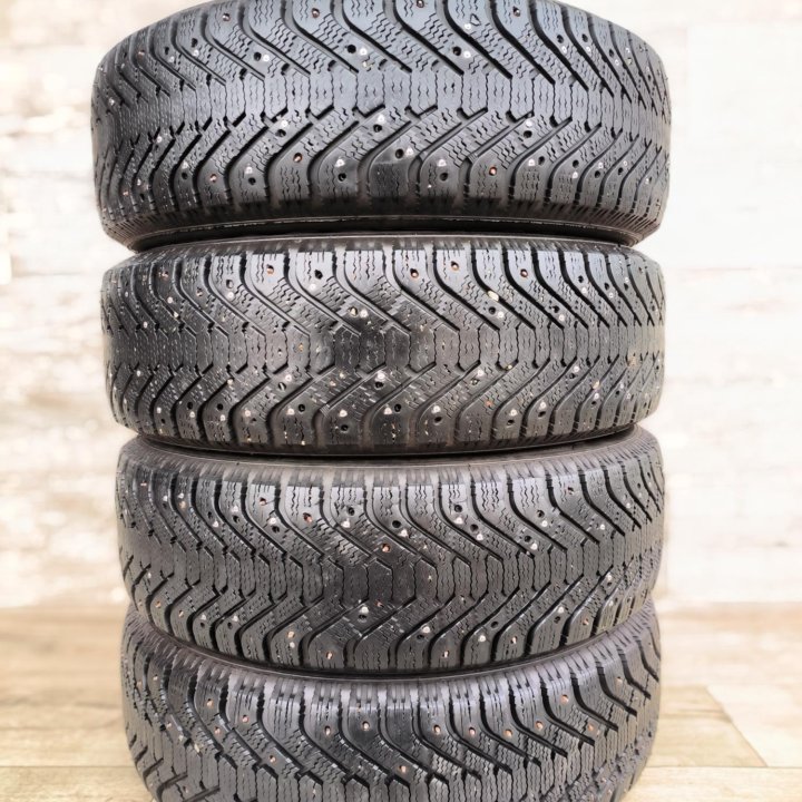 215/70/16, Goodyear UG500, 4 шт