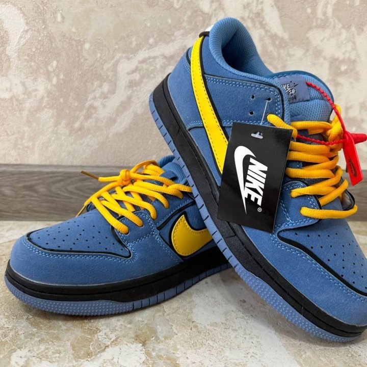 Кеды женские Nike SB Dunk Low