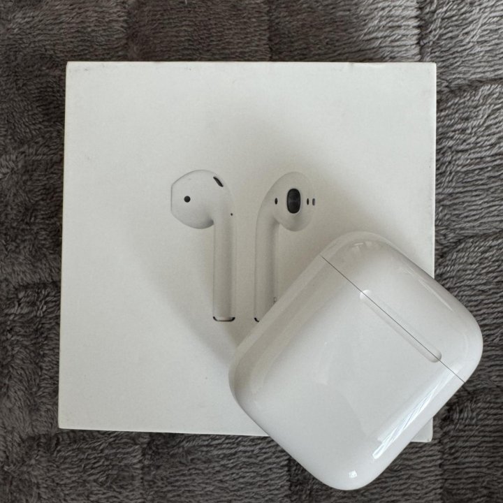 Продам!Айфон11 256 гб(наушники AirPods в подарок)