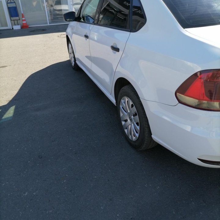 Volkswagen Polo, 2016